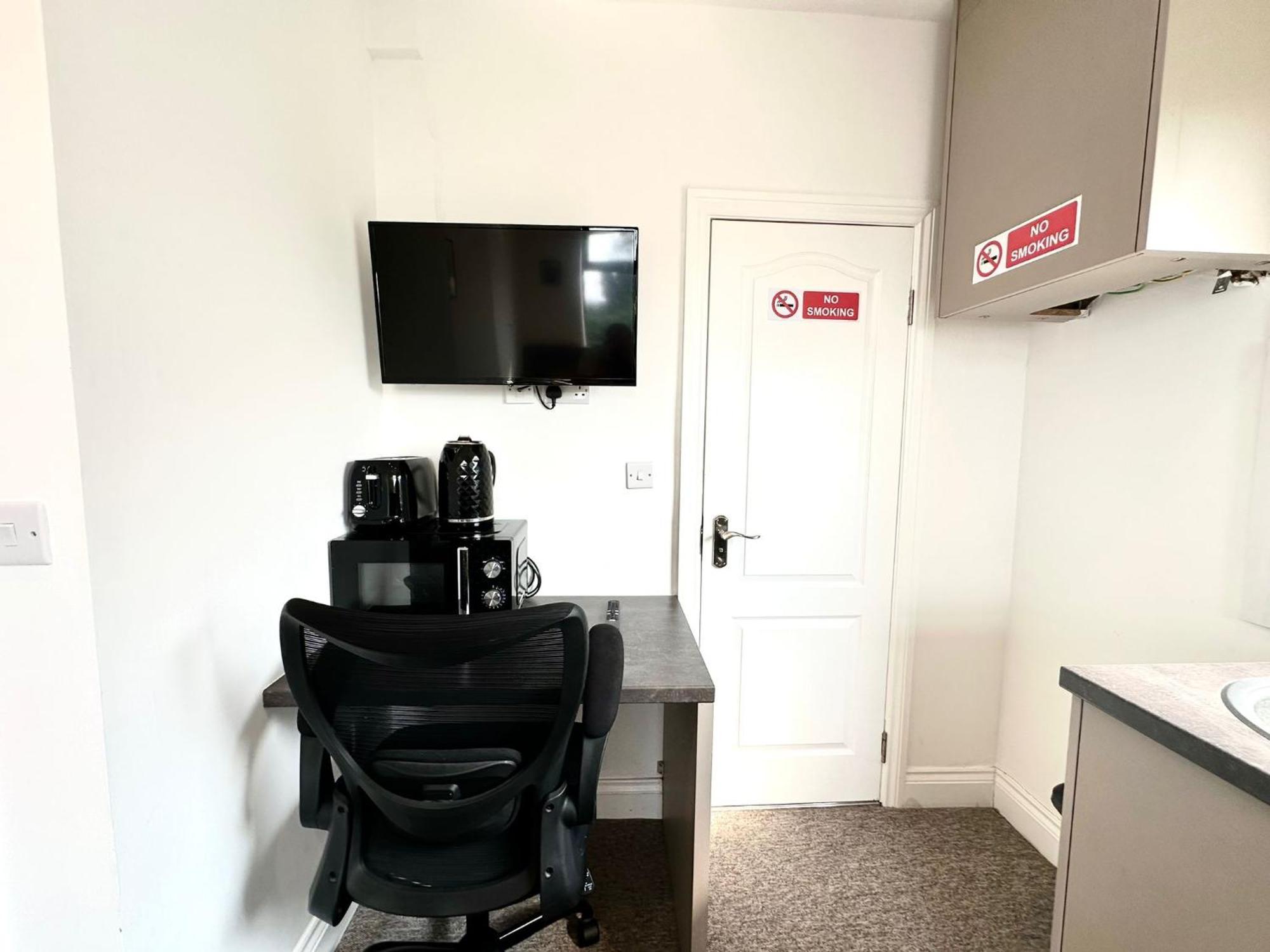 Unique Modern, Private Apartment,15 Mins To Central London هيندون المظهر الخارجي الصورة