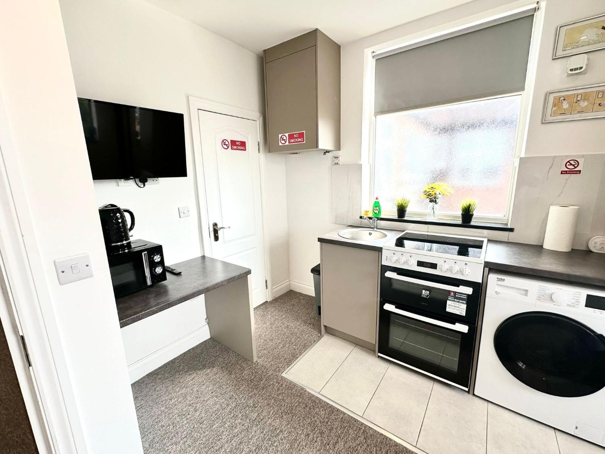 Unique Modern, Private Apartment,15 Mins To Central London هيندون المظهر الخارجي الصورة